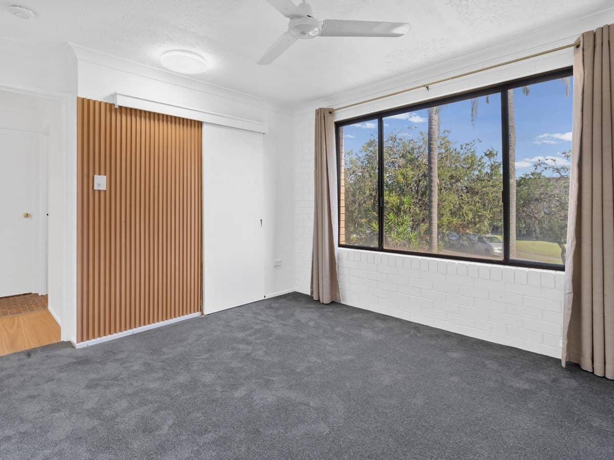 53-55 Duet Drive, Mermaid Waters - Thumbnail 14