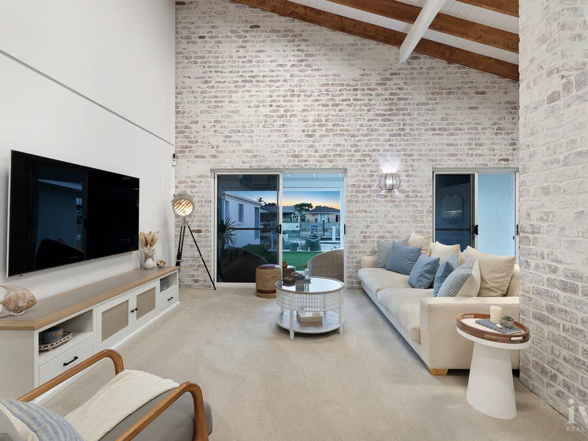 26 O'Grady Drive, Paradise Point - Thumbnail 6