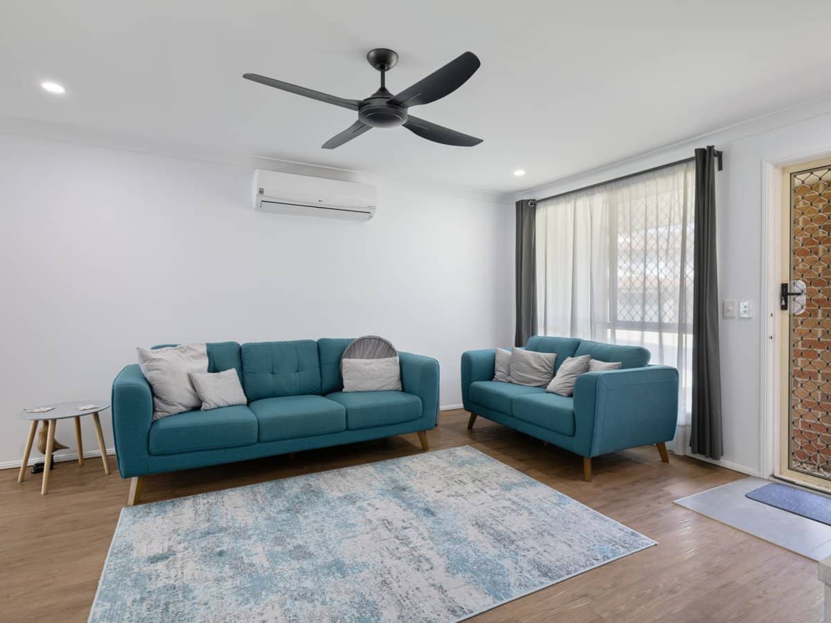 38 Murev Way, CARRARA - Thumbnail 2