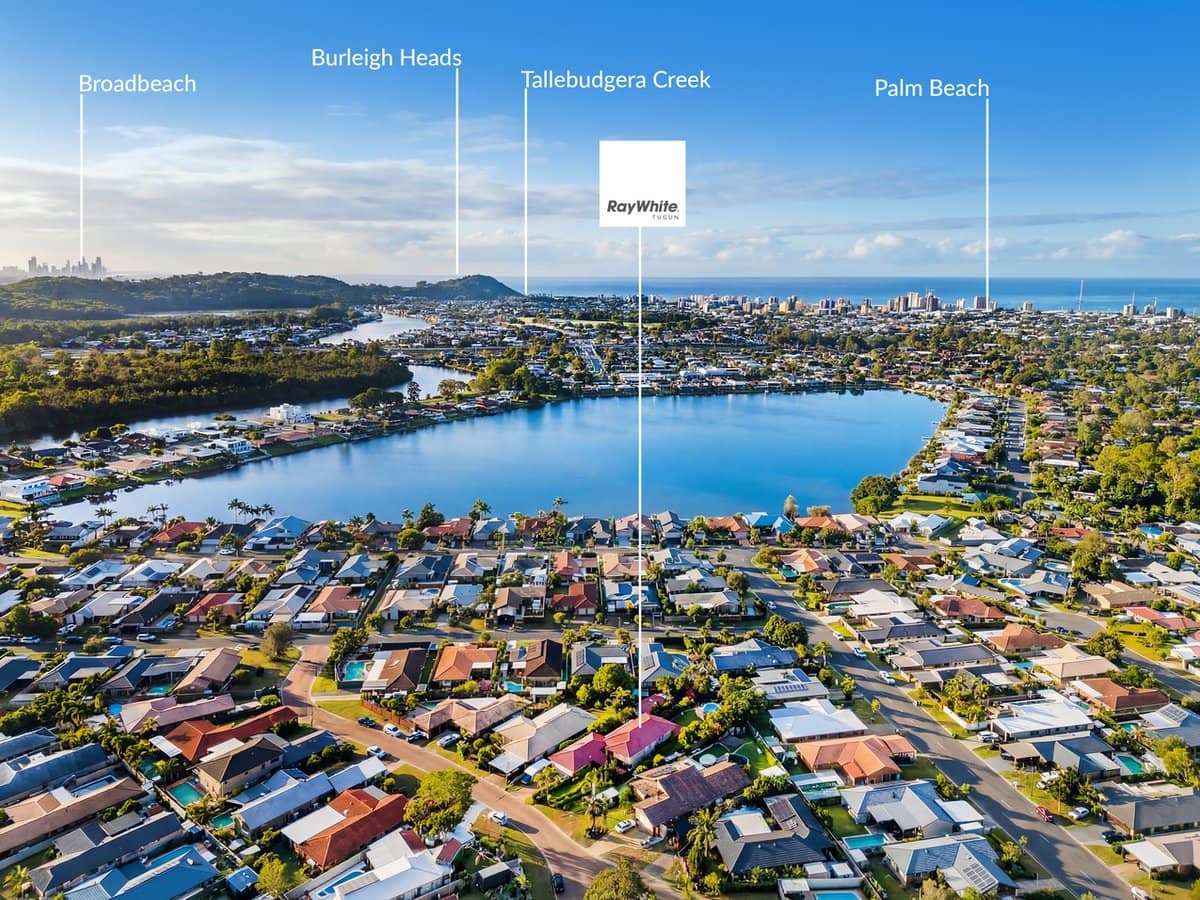 8 Blackbean Court, ELANORA - Thumbnail 3