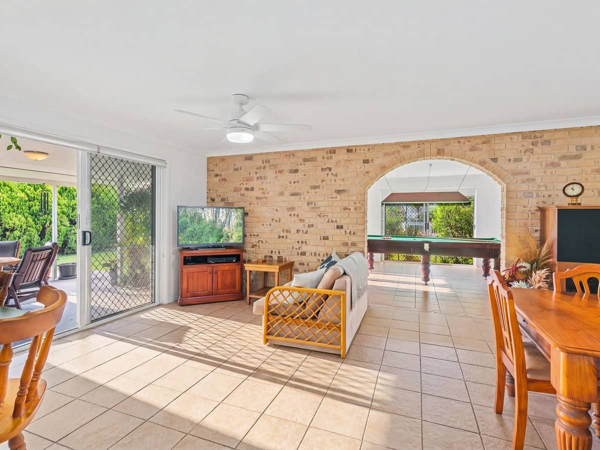 8 Blackbean Court, ELANORA - Thumbnail 8