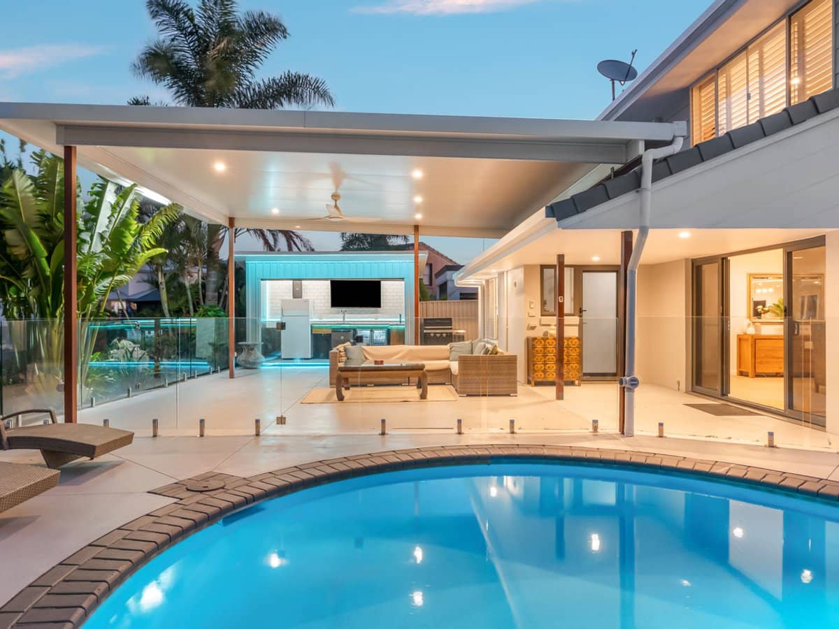 5 Village Low Road, Benowa Waters - Thumbnail 3