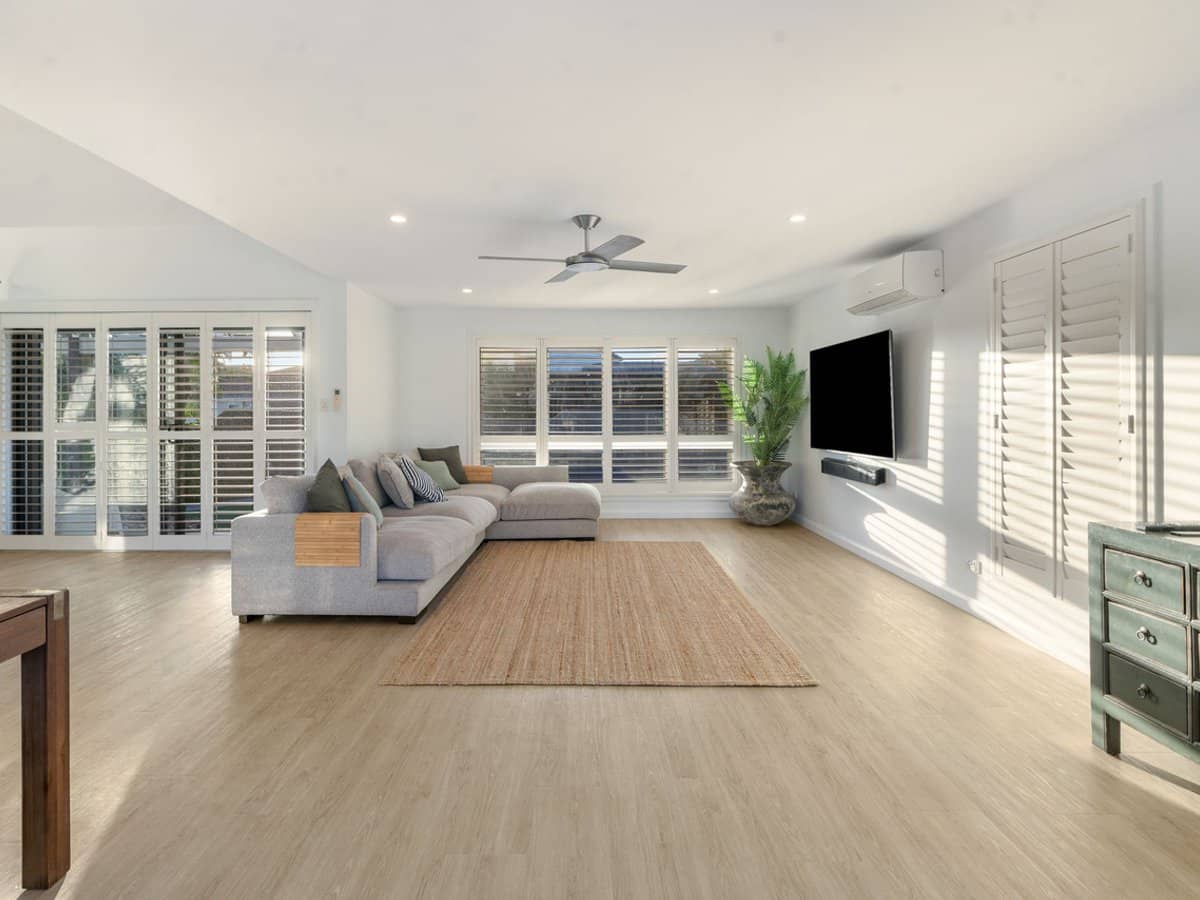 5 Village Low Road, Benowa Waters - Thumbnail 8