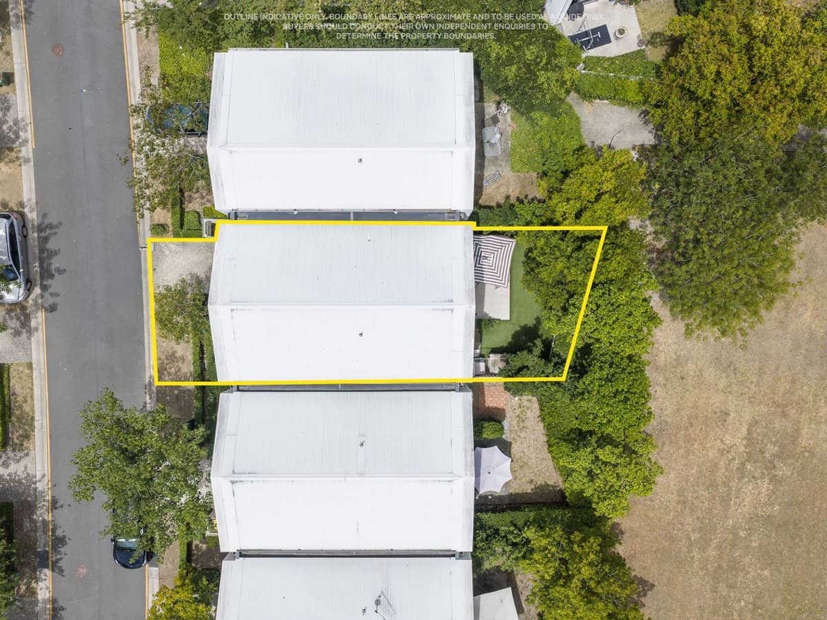 1 Residences Circuit, Pimpama - Thumbnail 21