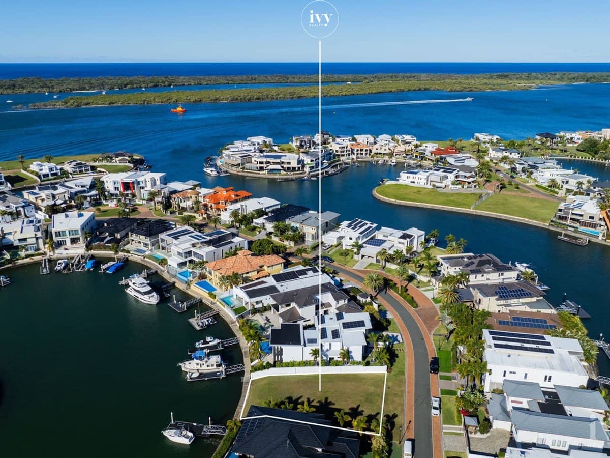 51 Royal Albert Crescent, Sovereign Islands - Thumbnail 3