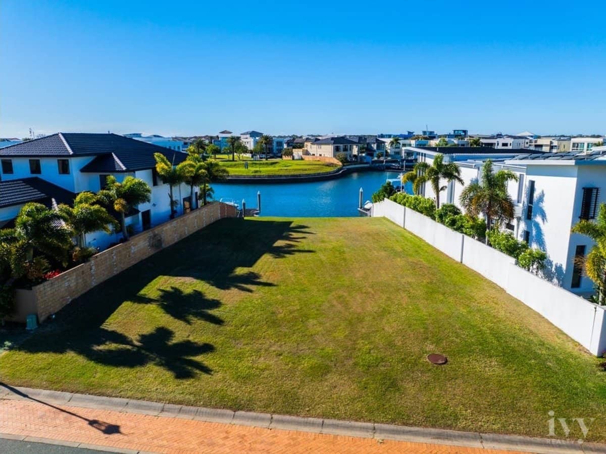 51 Royal Albert Crescent, Sovereign Islands - Thumbnail 5