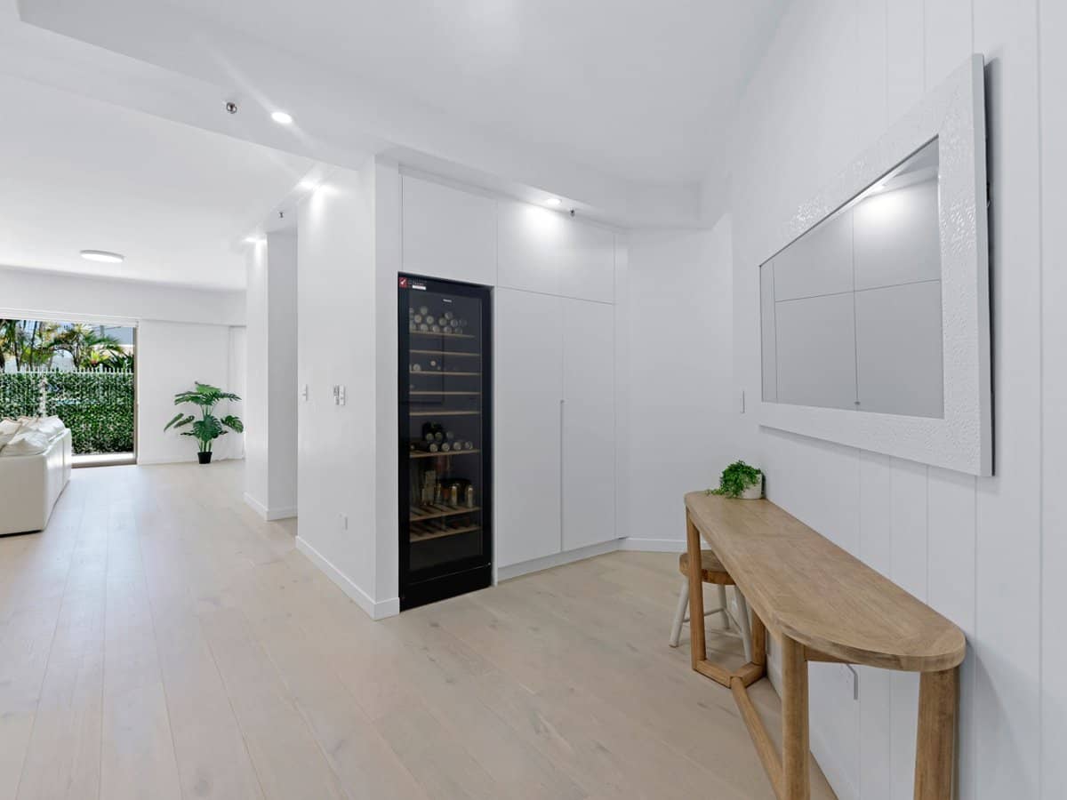 3554 Main Beach Parade, Main Beach - Thumbnail 6