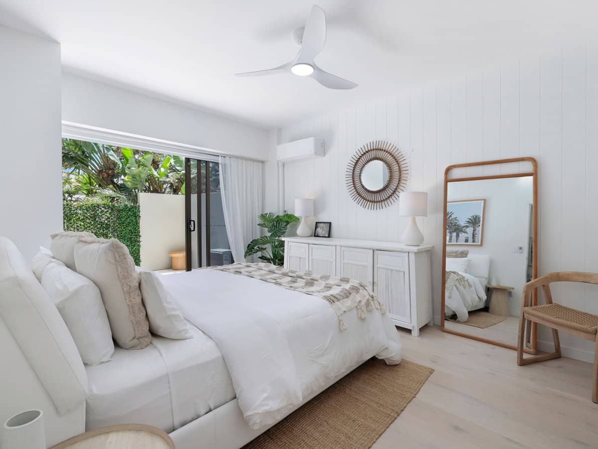 3554 Main Beach Parade, Main Beach - Thumbnail 11