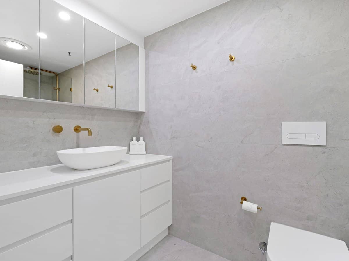 3554 Main Beach Parade, Main Beach - Thumbnail 14