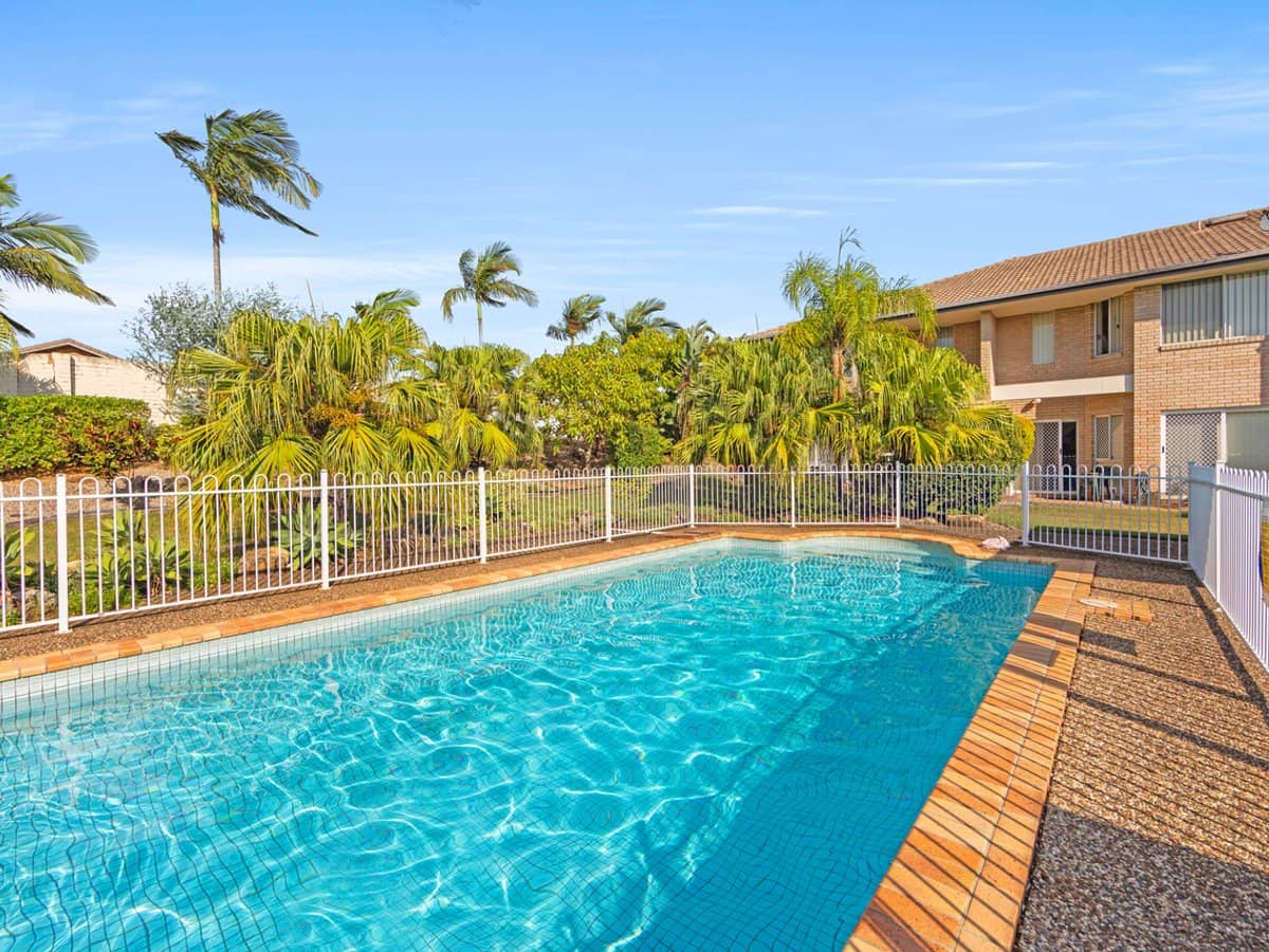 8-14 Saint Ives Drive, ROBINA - Thumbnail 12