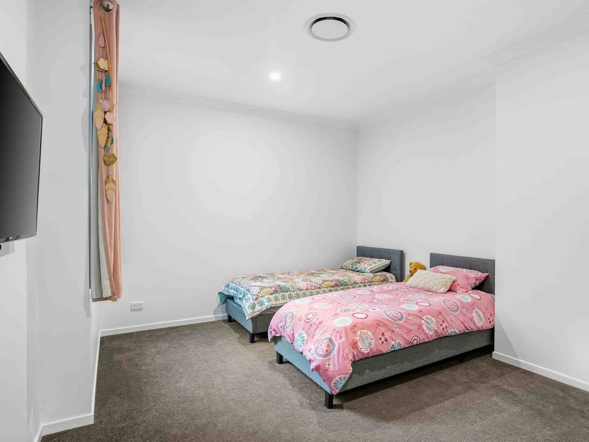 26 Mclaughlin Circuit, Oxenford - Thumbnail 15