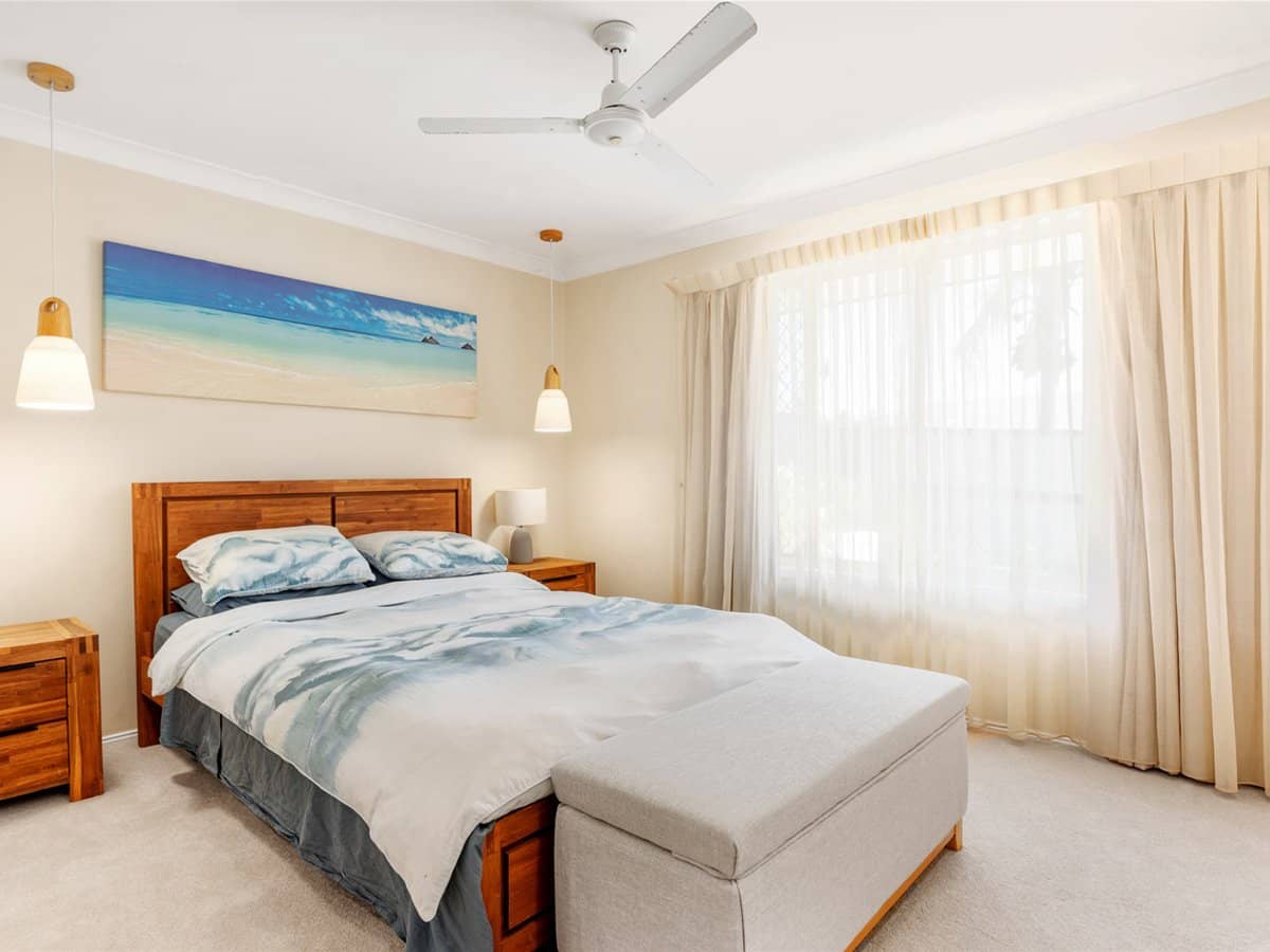 13 Tooraneedin Road, COOMERA WATERS - Thumbnail 5