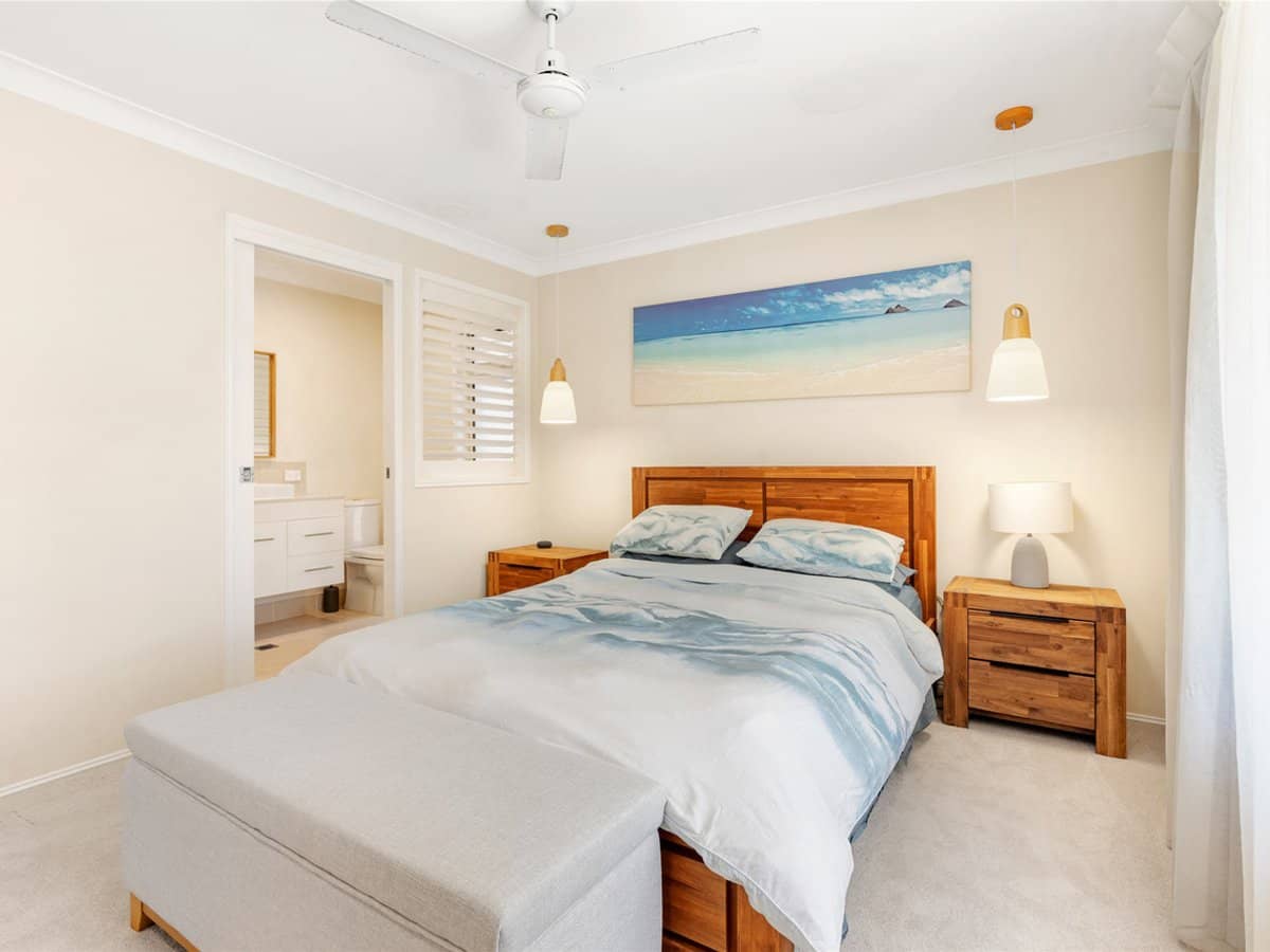 13 Tooraneedin Road, COOMERA WATERS - Thumbnail 14