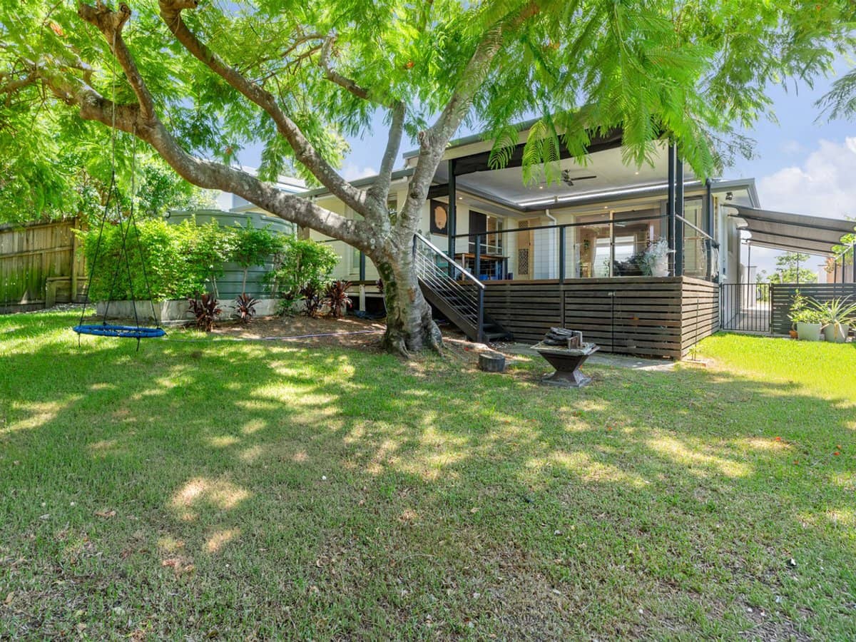 13 Tooraneedin Road, COOMERA WATERS - Thumbnail 28