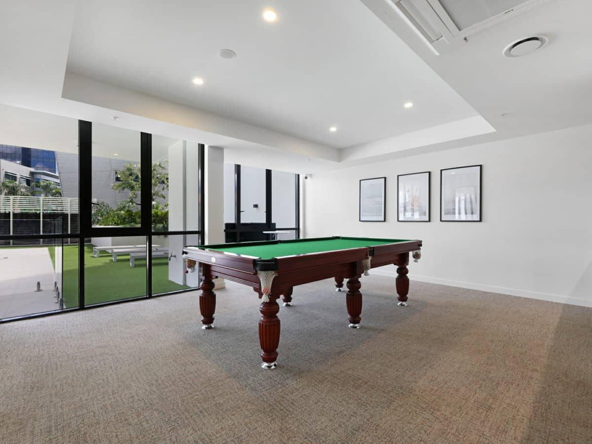 1 Waterfront Place, ROBINA - Thumbnail 19