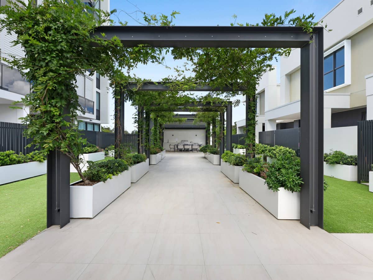 1 Waterfront Place, ROBINA - Thumbnail 21