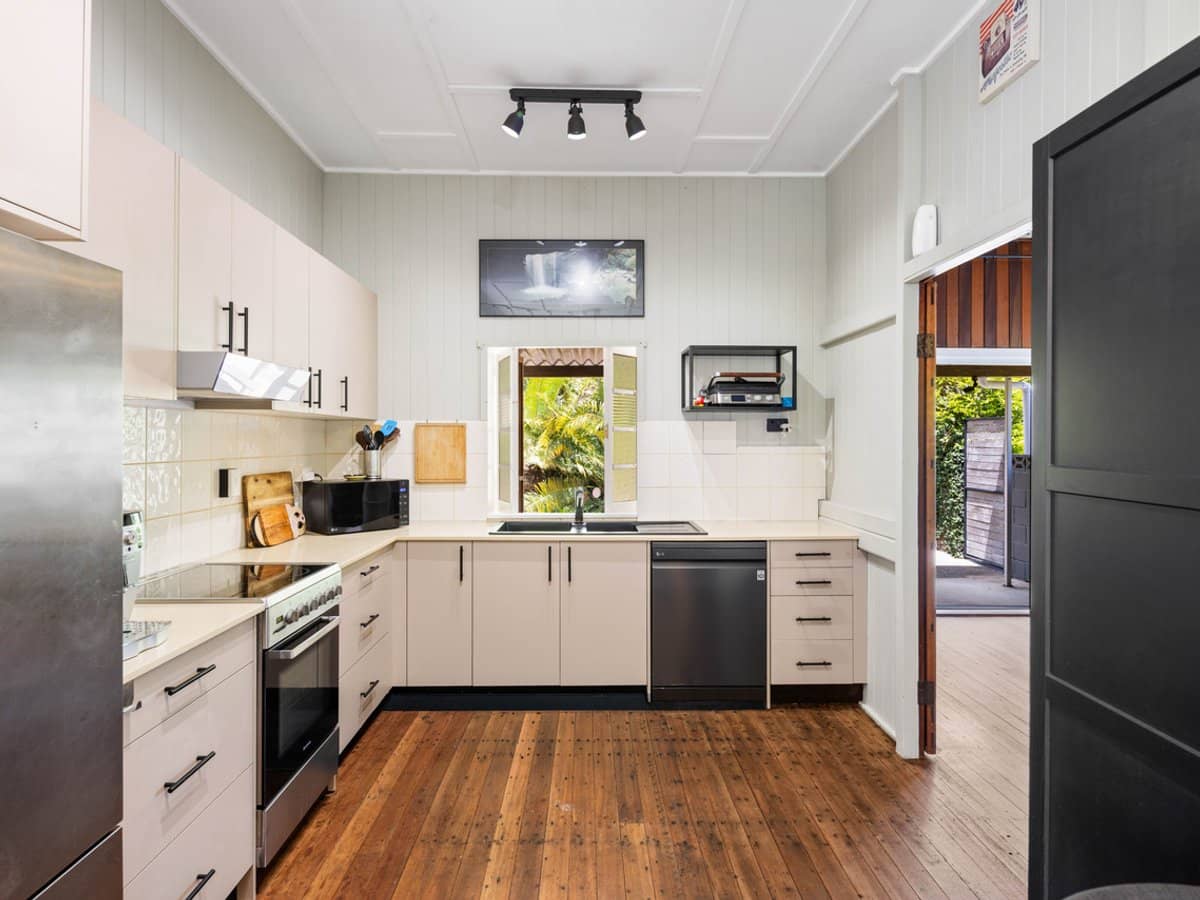 36-38 Appel Street, Canungra - Thumbnail 11