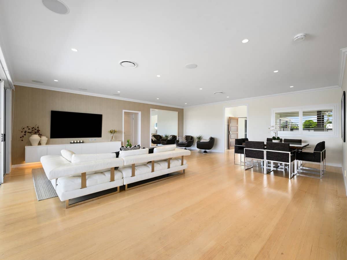 25 Drysdale Place, PARADISE POINT - Thumbnail 6