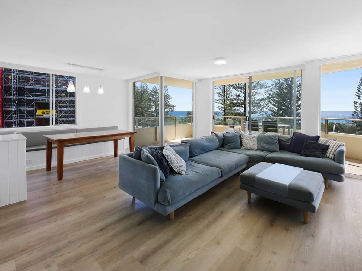 82 The Esplanade, Burleigh Heads - Thumbnail 9