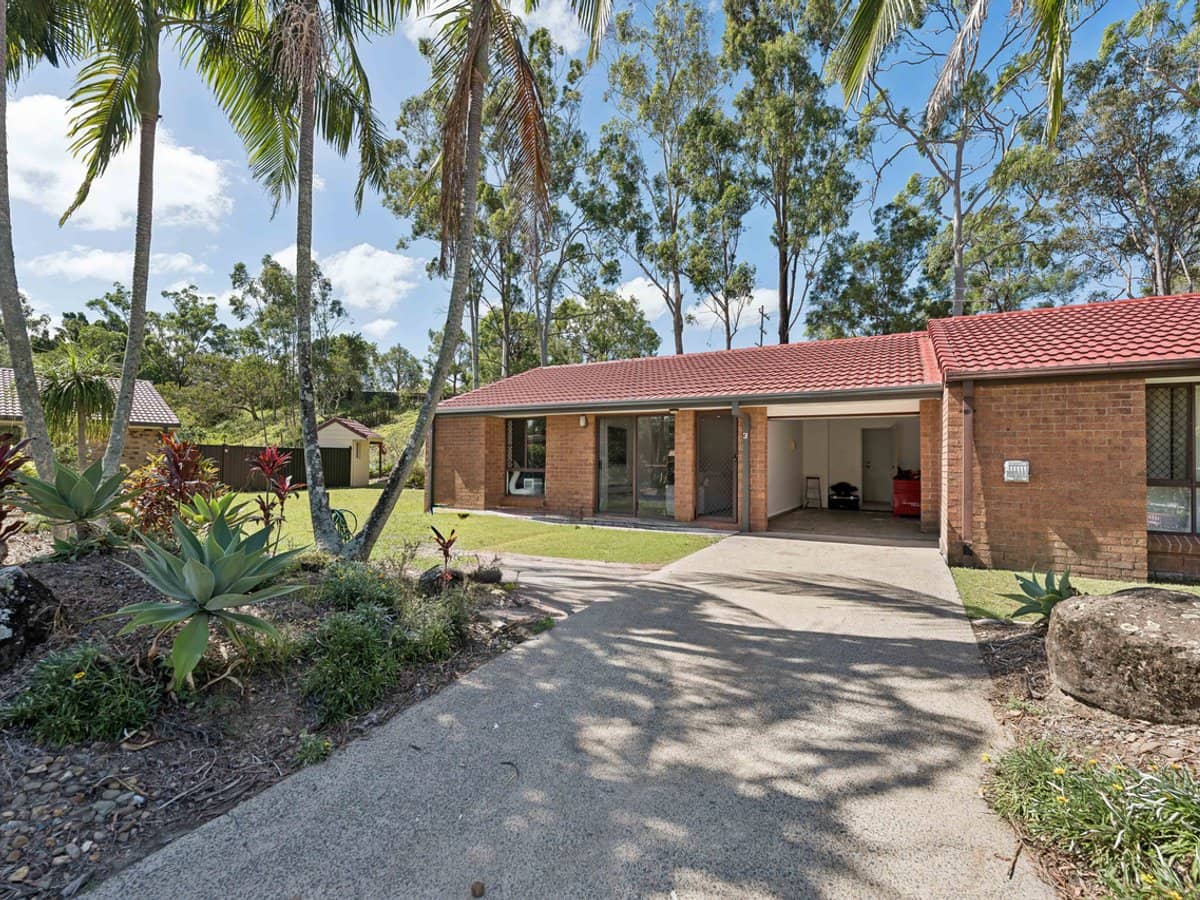 13 Galloway Drive, ASHMORE - Thumbnail 13