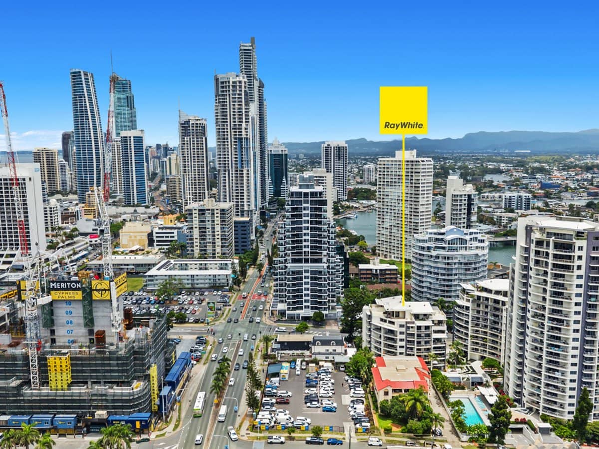 21 Cypress Avenue, Surfers Paradise - Thumbnail 12