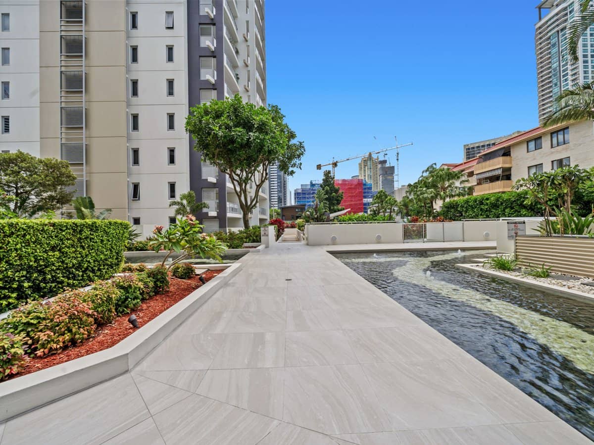 21 Cypress Avenue, Surfers Paradise - Thumbnail 21