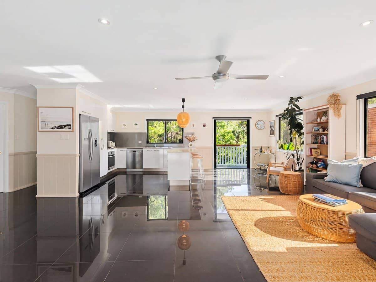 12 Alkira Street, TUGUN - Thumbnail 13