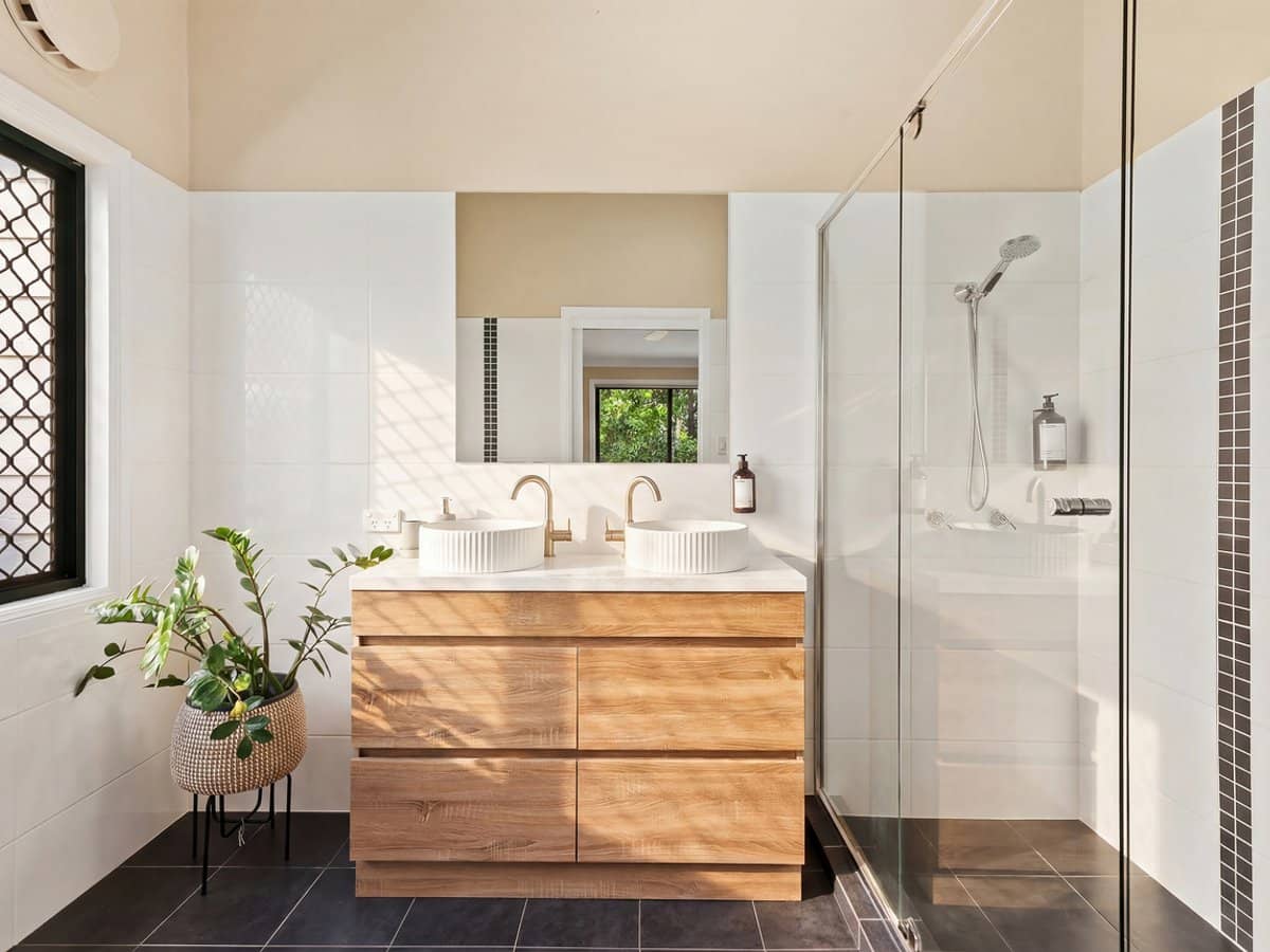 12 Alkira Street, TUGUN - Thumbnail 20