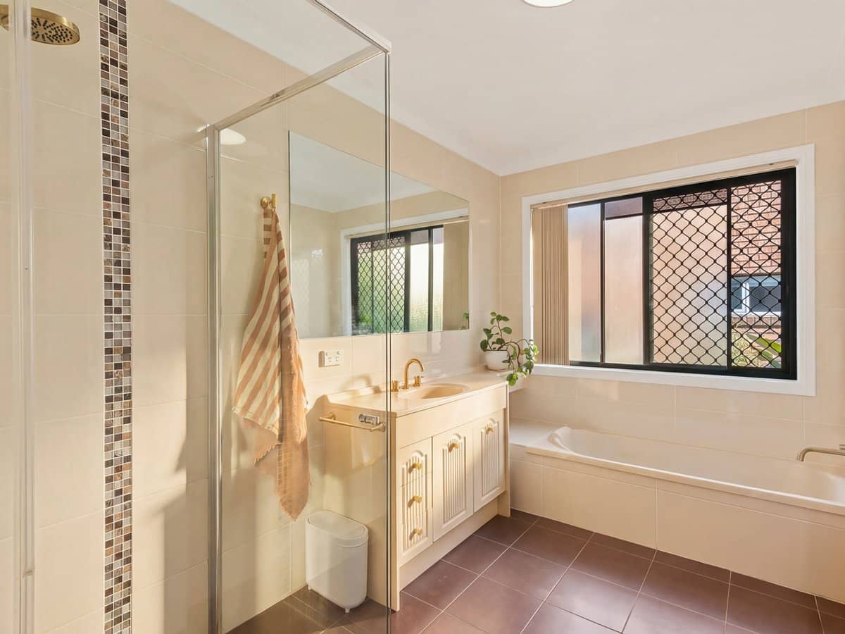 12 Alkira Street, TUGUN - Thumbnail 22