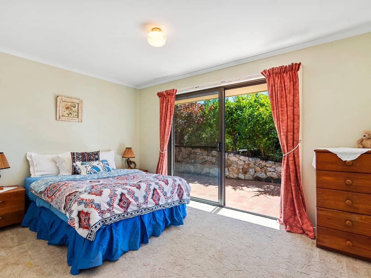20 Yolanta Drive, TUGUN - Thumbnail 4