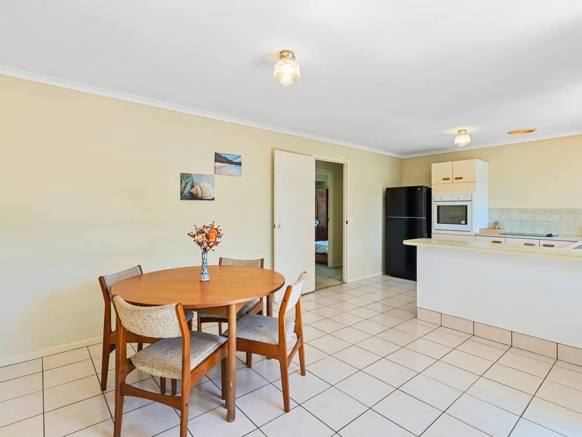 20 Yolanta Drive, TUGUN - Thumbnail 8