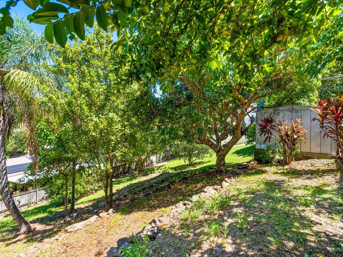 20 Yolanta Drive, TUGUN - Thumbnail 13