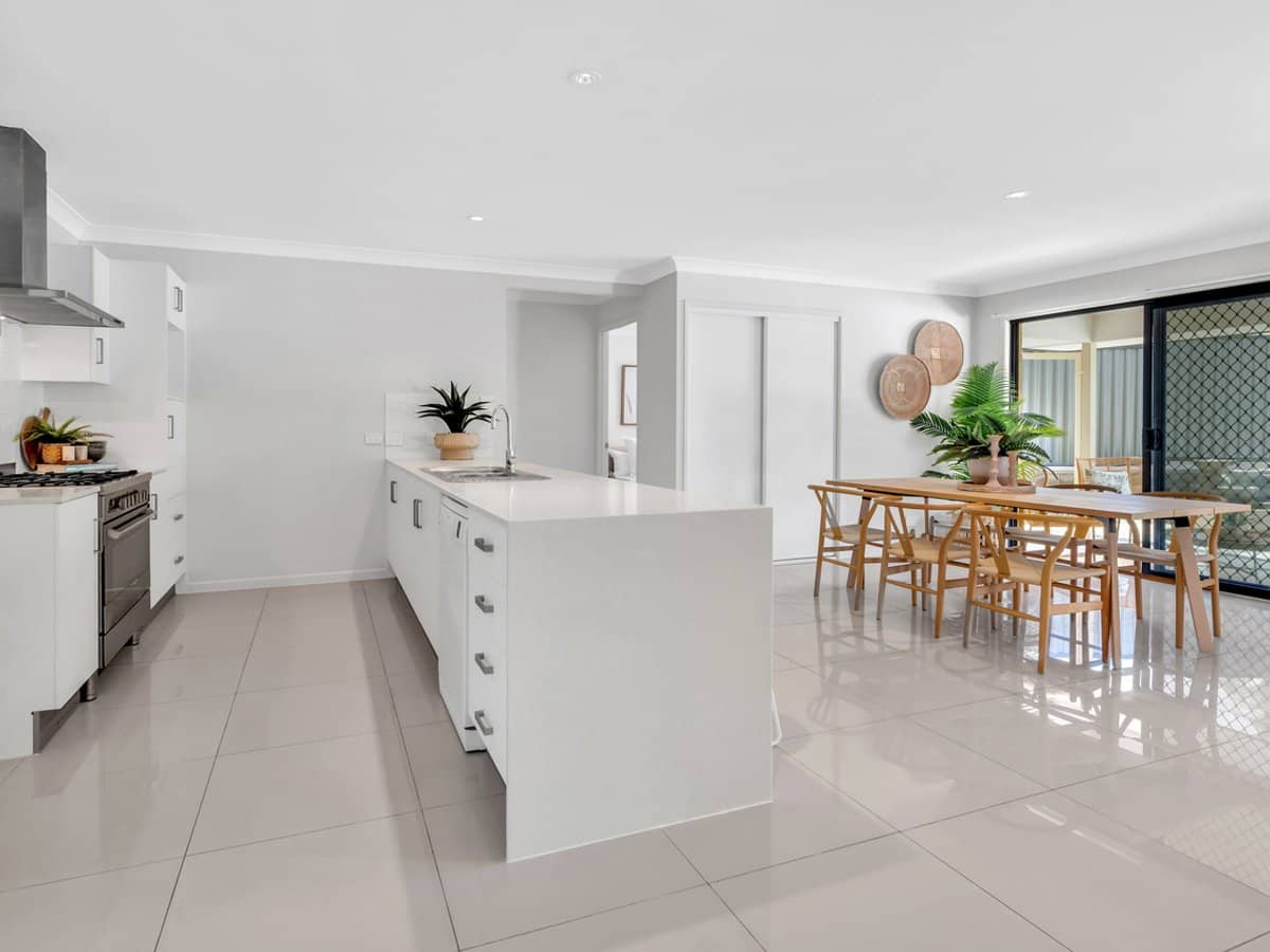 22A Freda Street, ASHMORE - Thumbnail 8