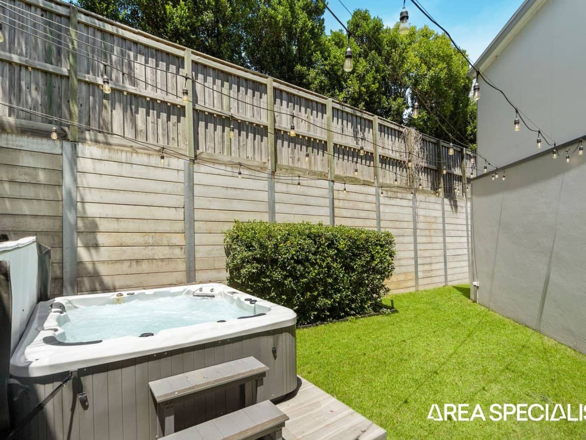 31 Jotown Drive, Coomera - Thumbnail 4