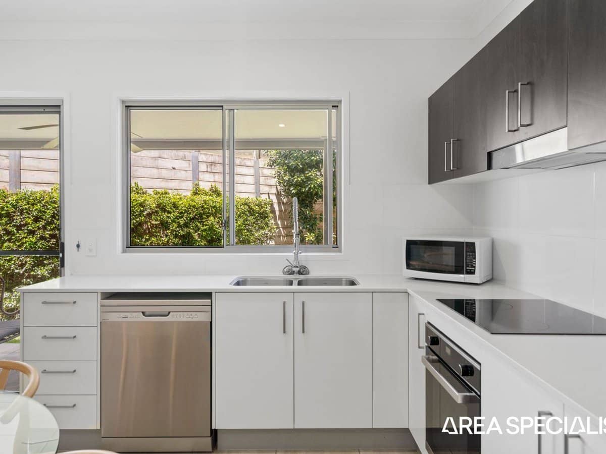 31 Jotown Drive, Coomera - Thumbnail 10