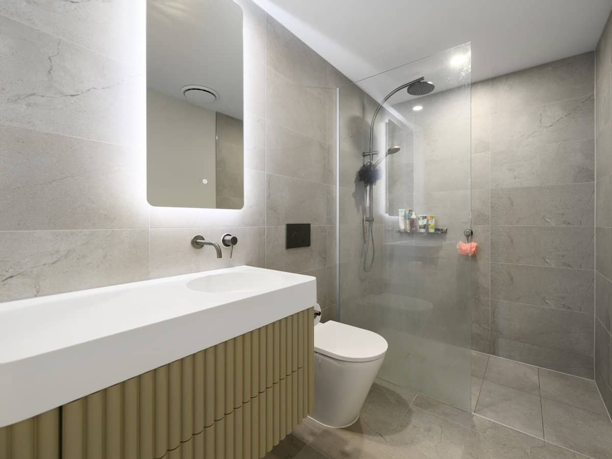 10 Sickle Avenue, HOPE ISLAND - Thumbnail 10