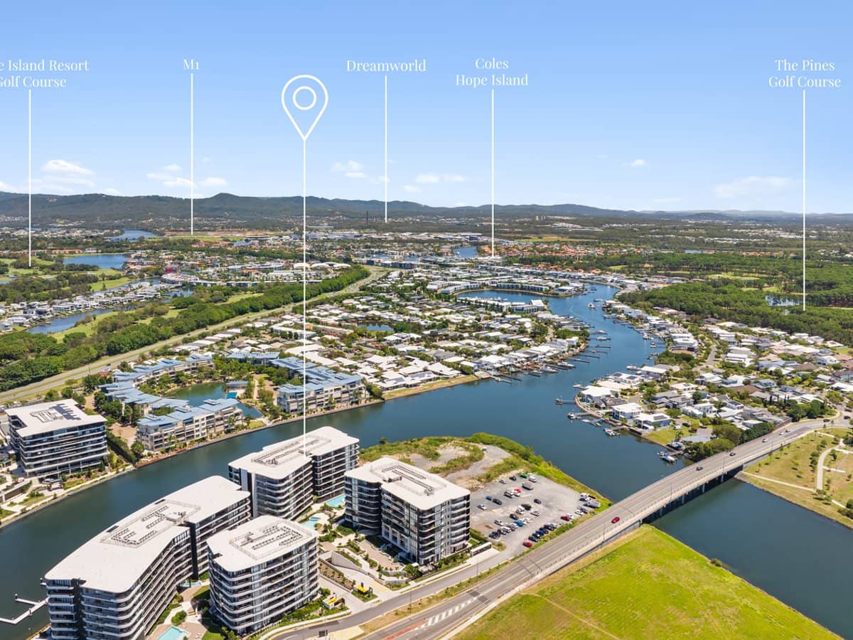 10 Sickle Avenue, HOPE ISLAND - Thumbnail 16