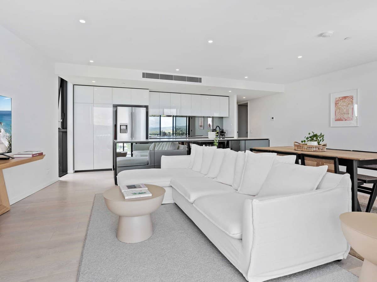 1328 Gold Coast Highway, Palm Beach - Thumbnail 3