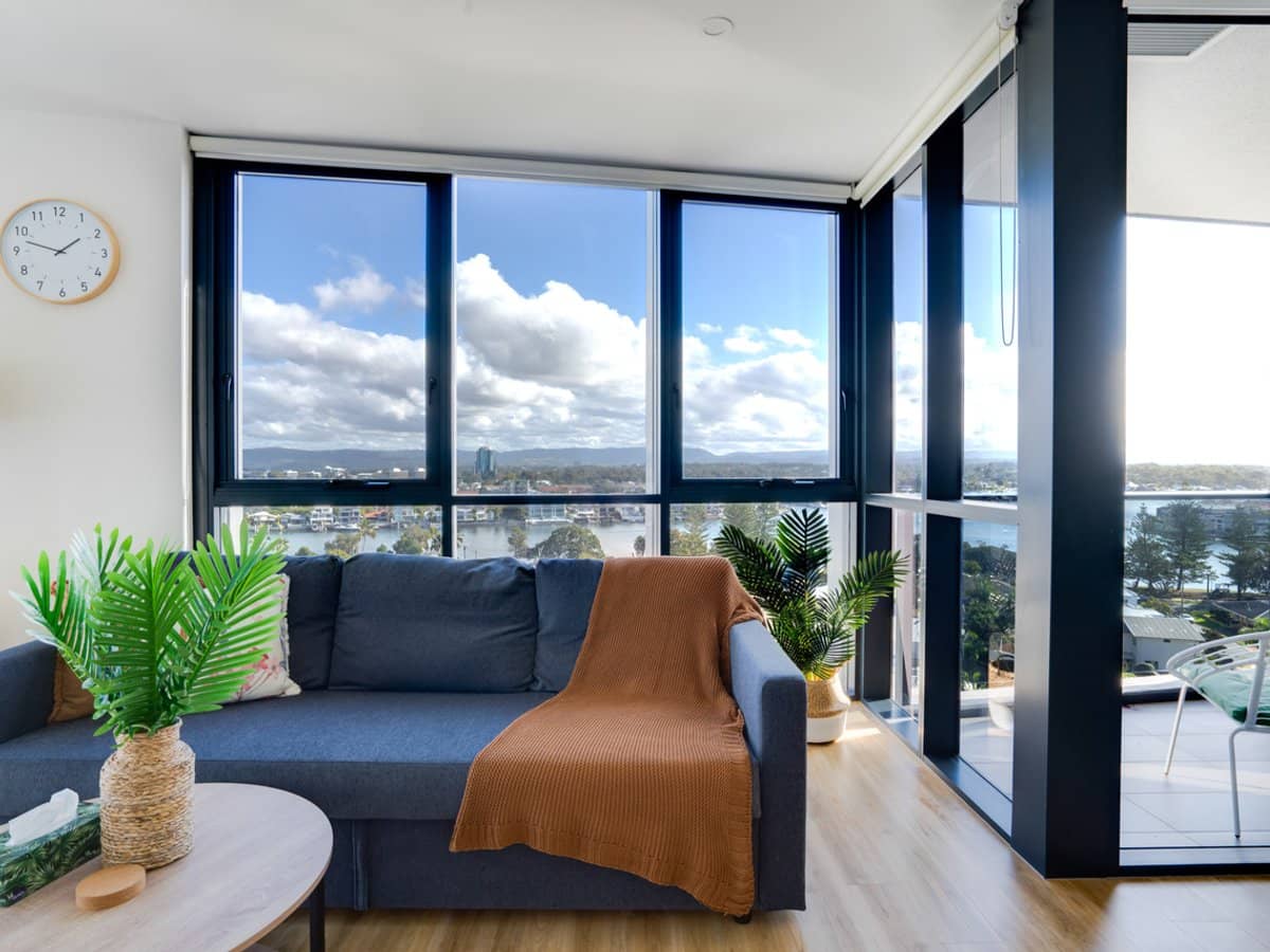 9 Norfolk Avenue, Broadbeach - Thumbnail 4