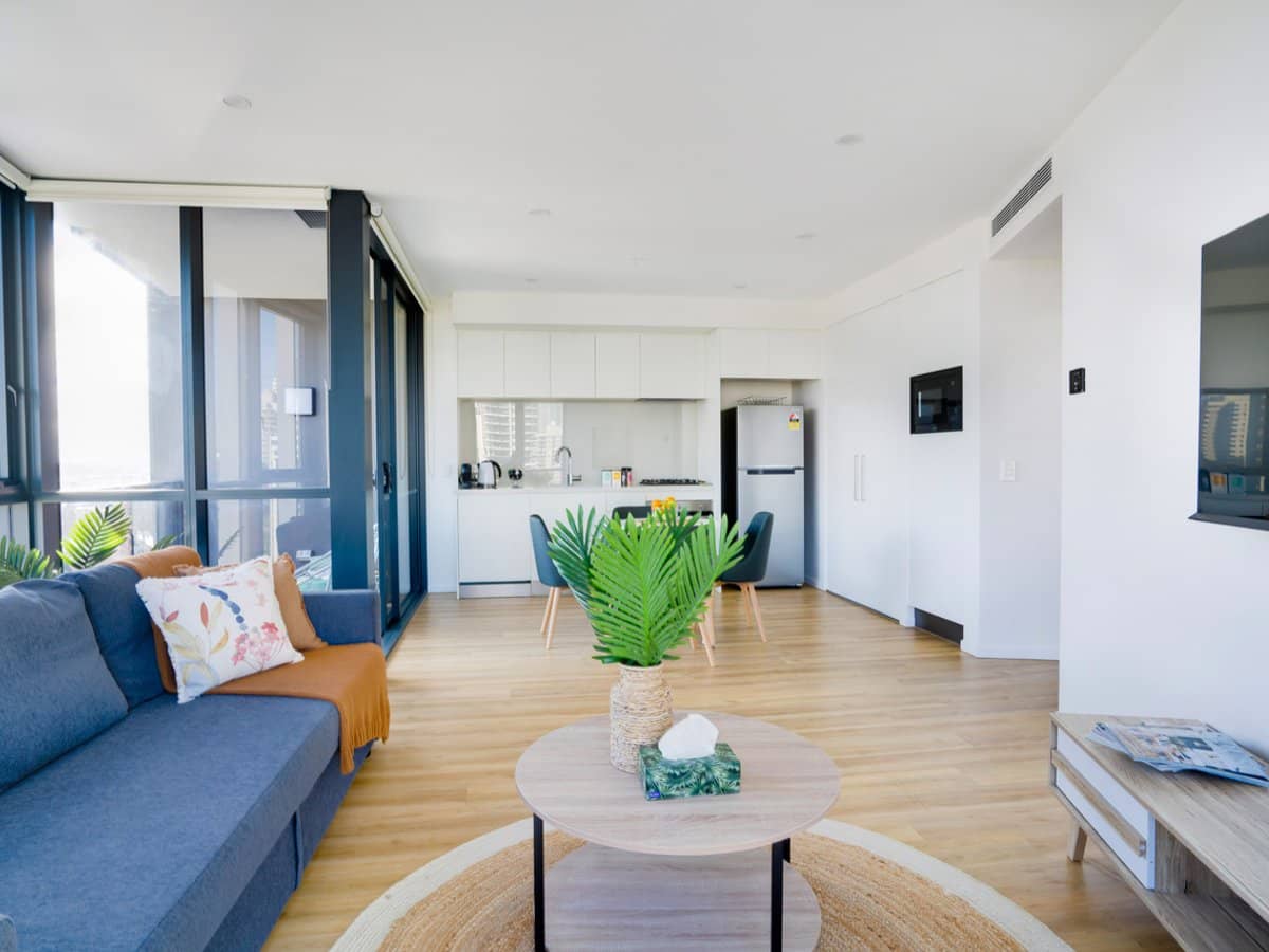 9 Norfolk Avenue, Broadbeach - Thumbnail 8