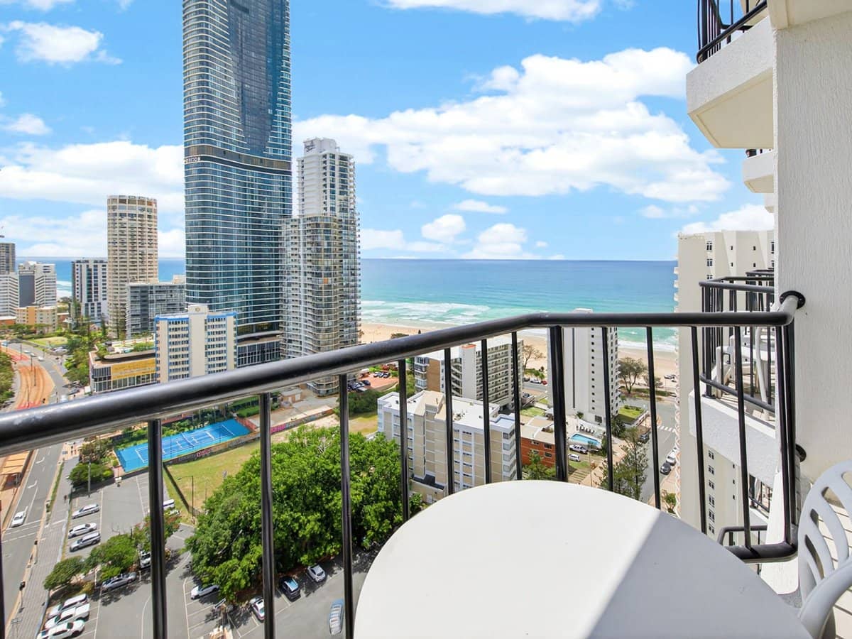 3197 Surfers Paradise Boulevard, Surfers Paradise - Thumbnail 1