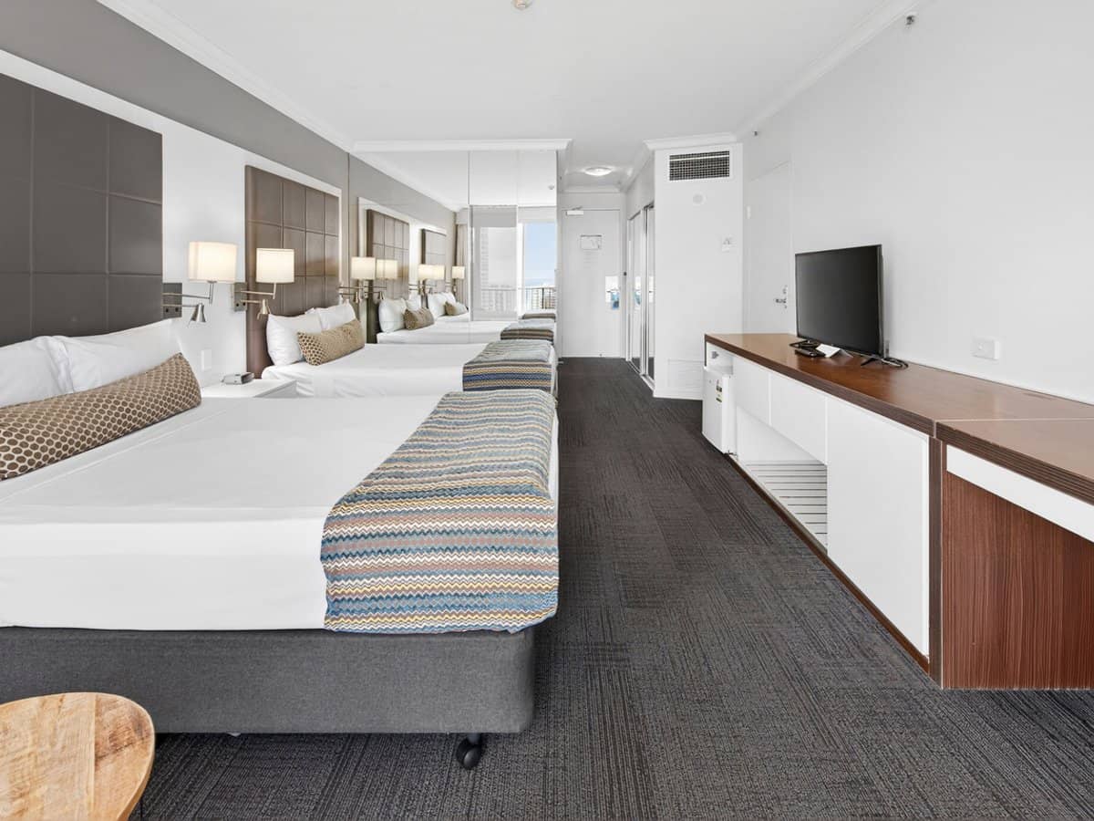 3197 Surfers Paradise Boulevard, Surfers Paradise - Thumbnail 5