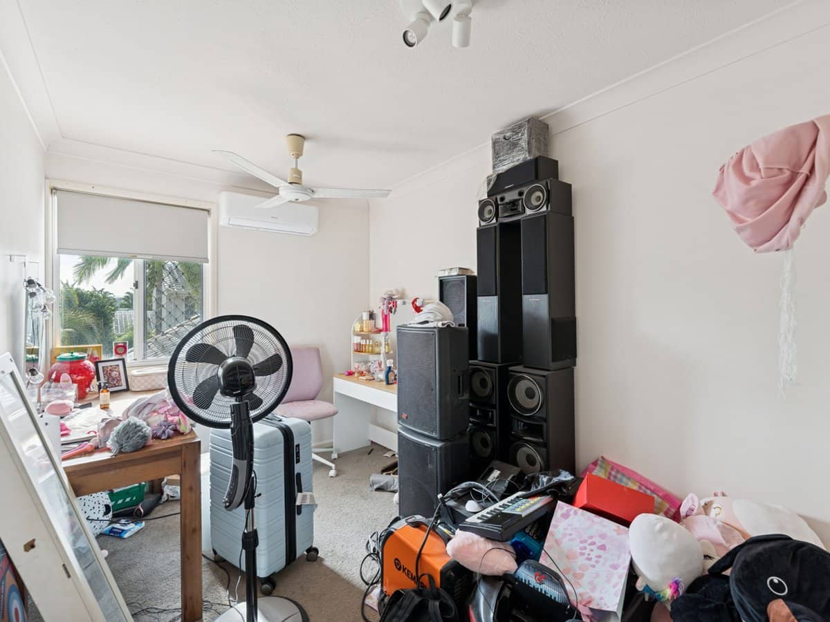 300 Cottesloe Drive, MERMAID WATERS - Thumbnail 11