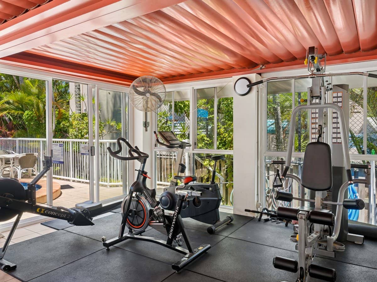 210 Surf Parade, SURFERS PARADISE - Thumbnail 15