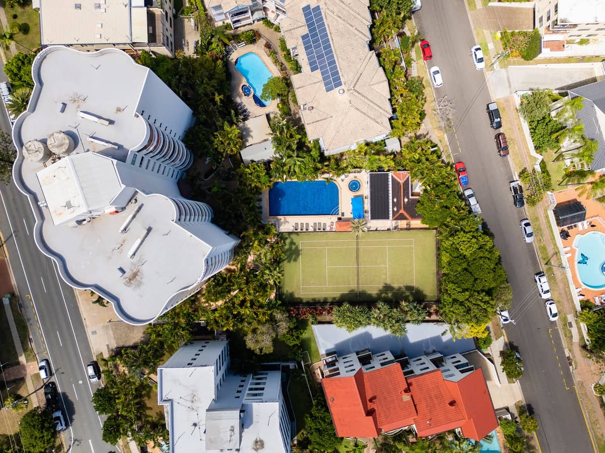 210 Surf Parade, SURFERS PARADISE - Thumbnail 19