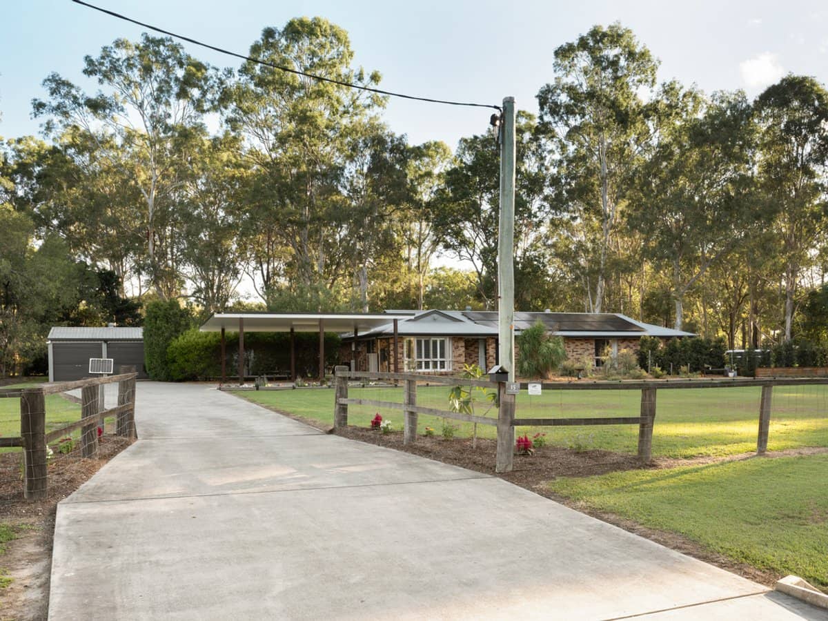 15-29 Camel Court, LOGAN VILLAGE - Thumbnail 2