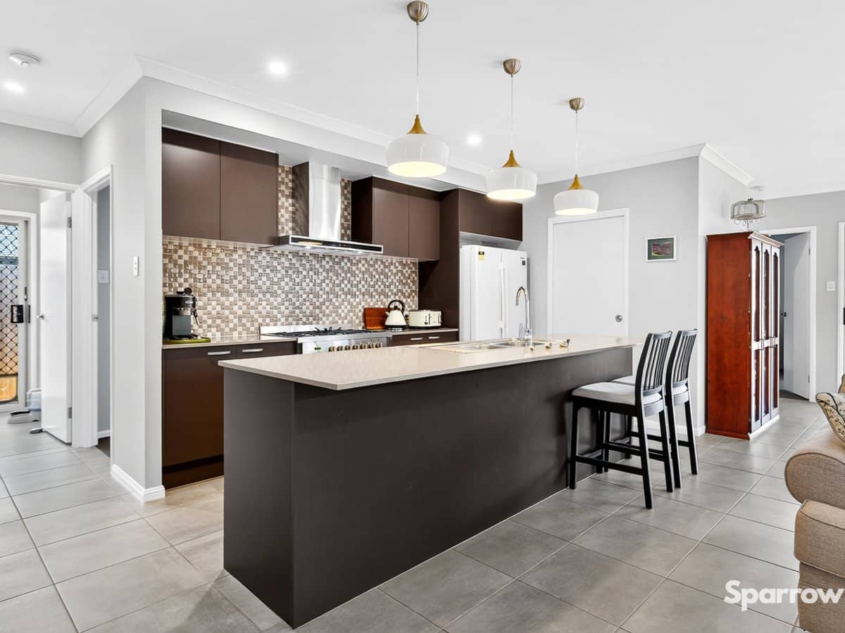 18 Berzins Court, BAHRS SCRUB - Thumbnail 2