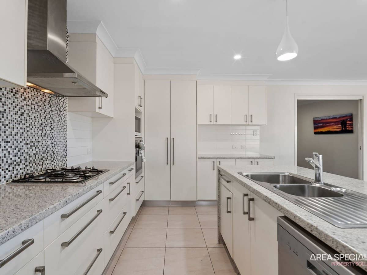 5 Olivevale Street, Ormeau - Thumbnail 10