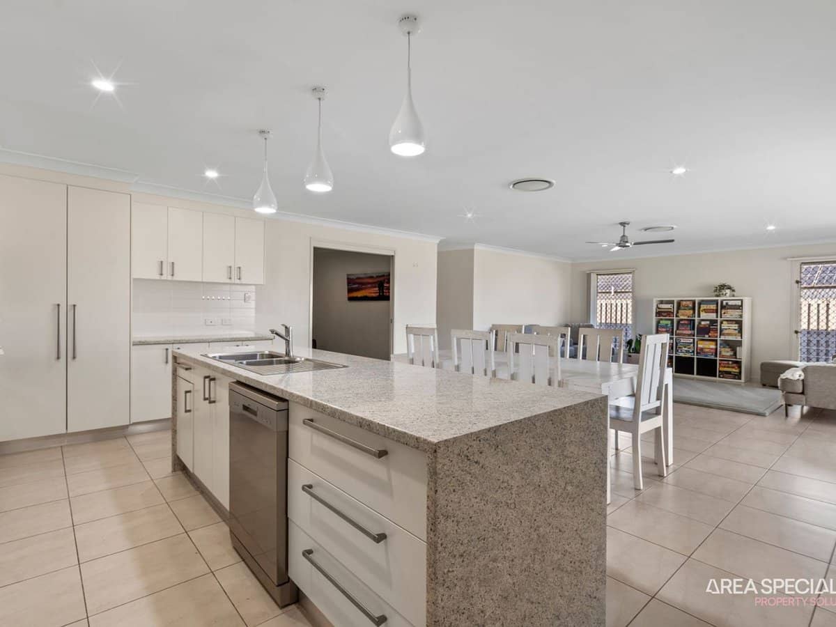 5 Olivevale Street, Ormeau - Thumbnail 11