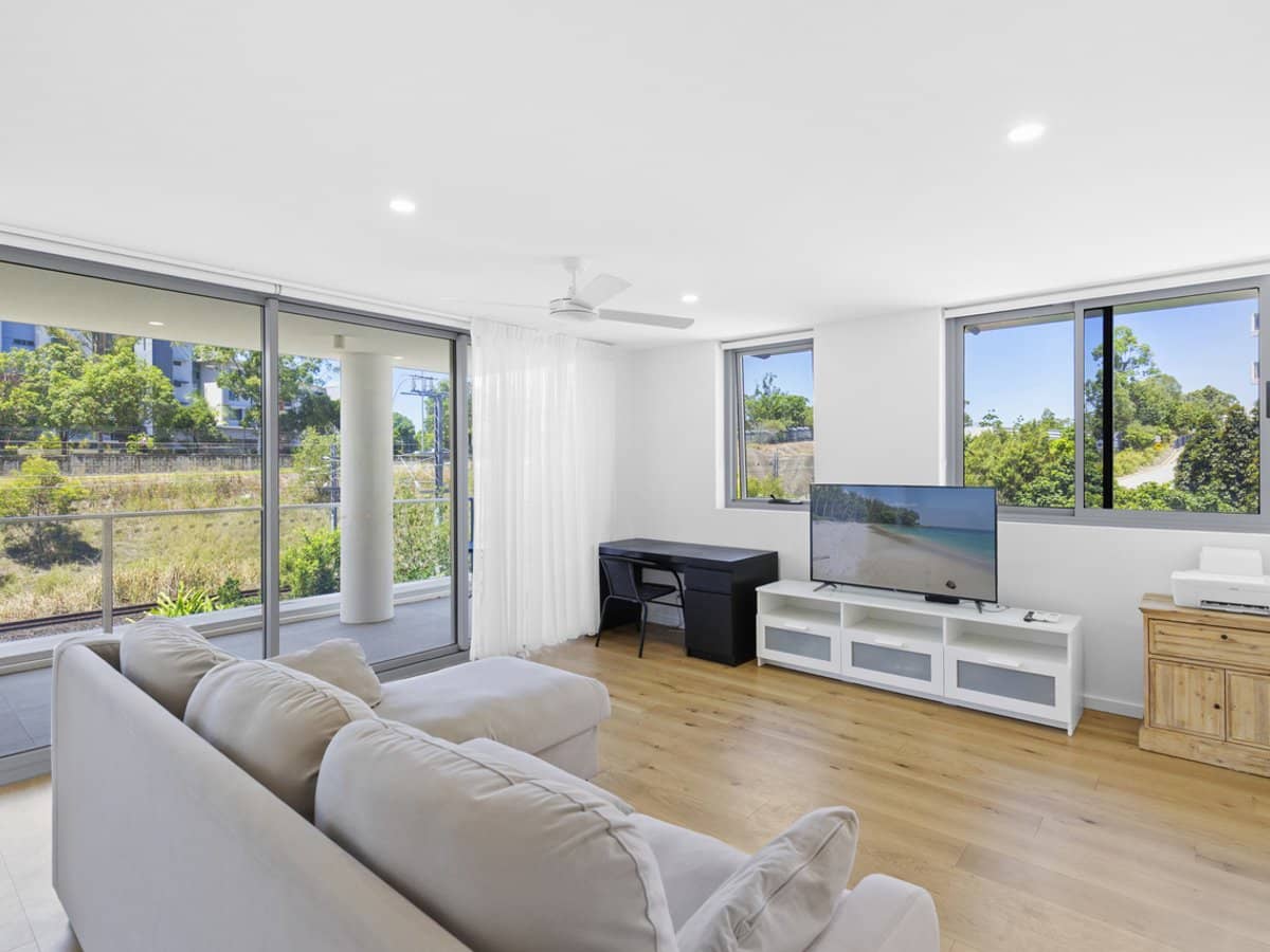 4212/61 Investigator Drive, ROBINA - Thumbnail 6